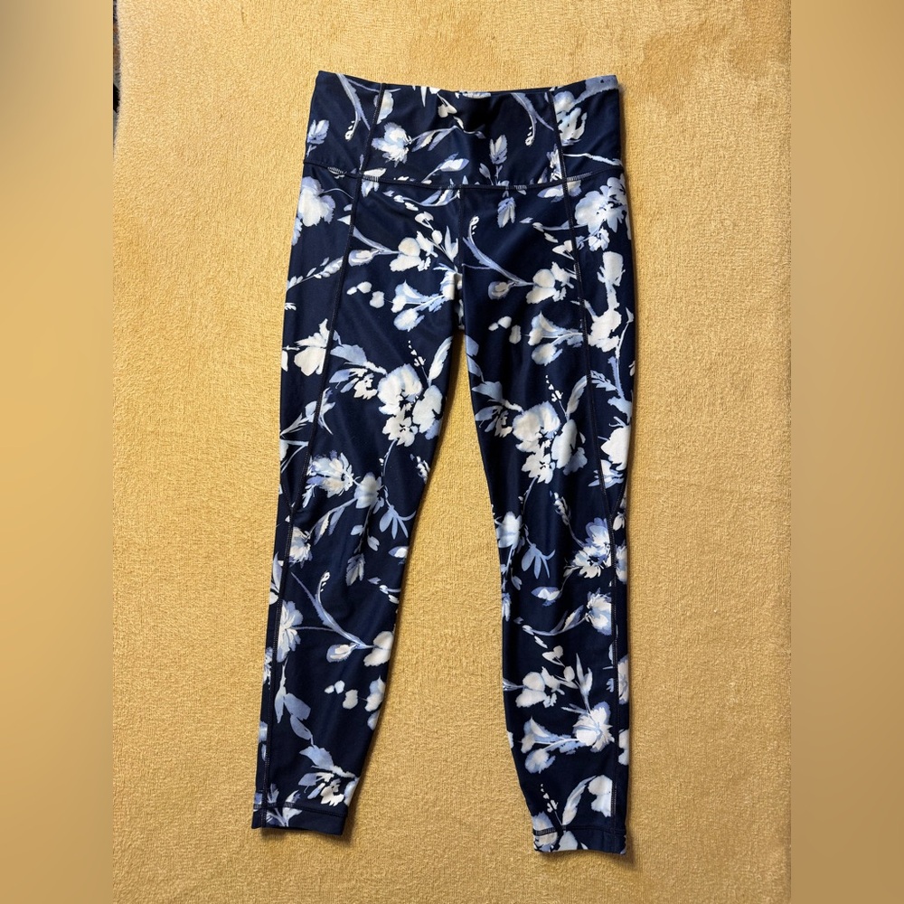 Athleta Blue and White Patterned 7/8 Leggings